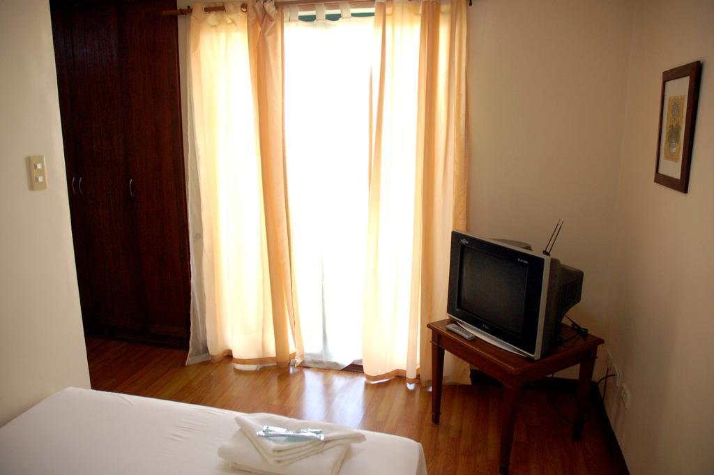 Isabelle Royale Makati Hotell Makati City Eksteriør bilde