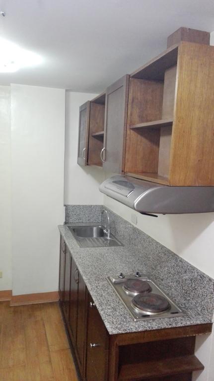 Isabelle Royale Makati Hotell Makati City Eksteriør bilde
