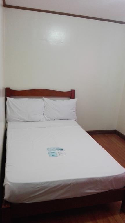 Isabelle Royale Makati Hotell Makati City Eksteriør bilde