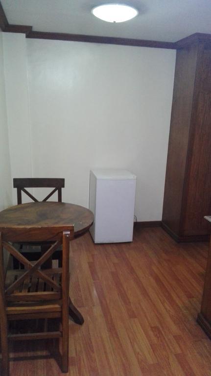 Isabelle Royale Makati Hotell Makati City Eksteriør bilde